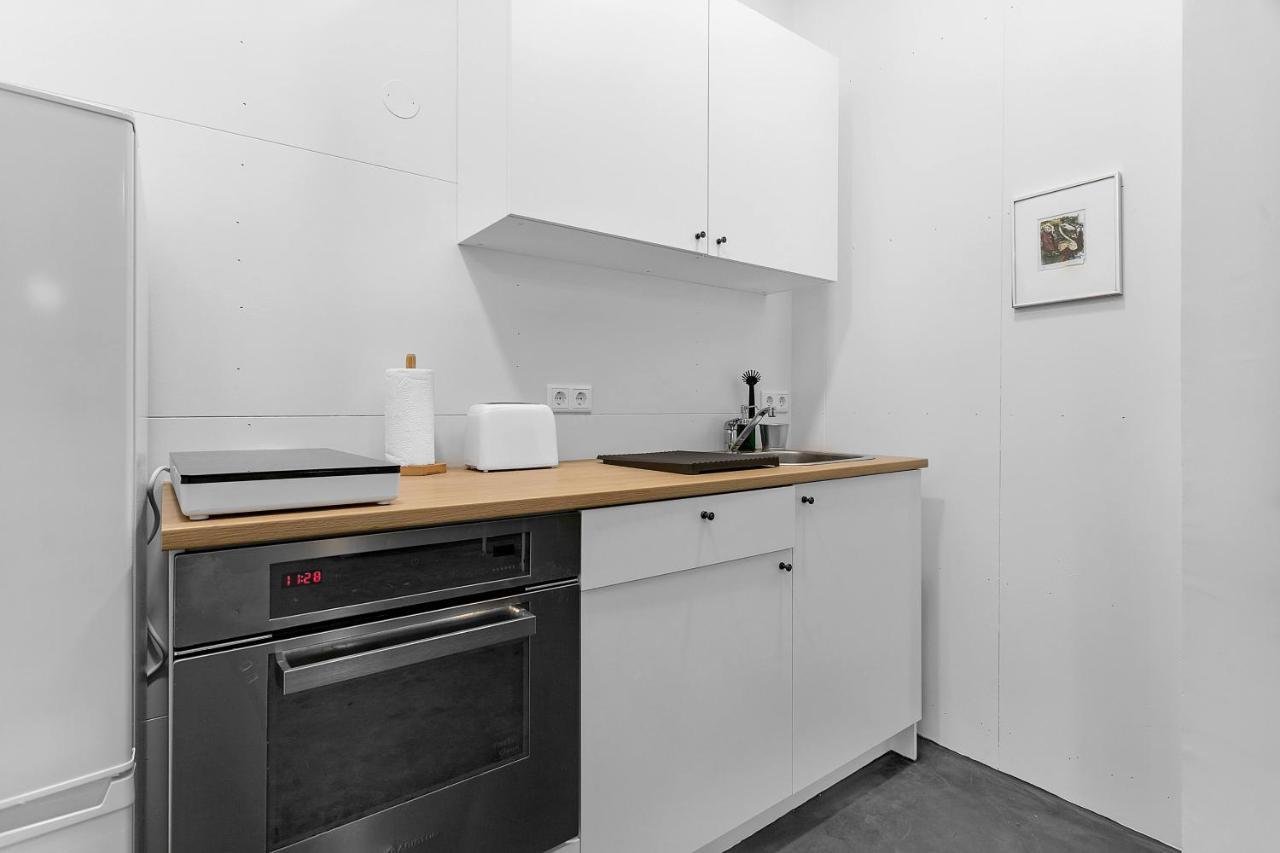 Lovely Studio Apartment With Hot Tub Reykjavik Ngoại thất bức ảnh