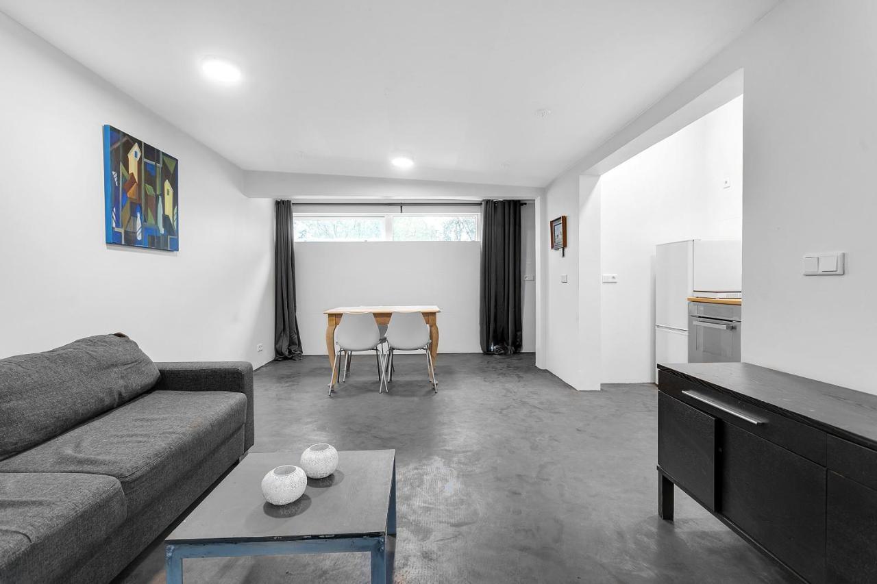 Lovely Studio Apartment With Hot Tub Reykjavik Ngoại thất bức ảnh